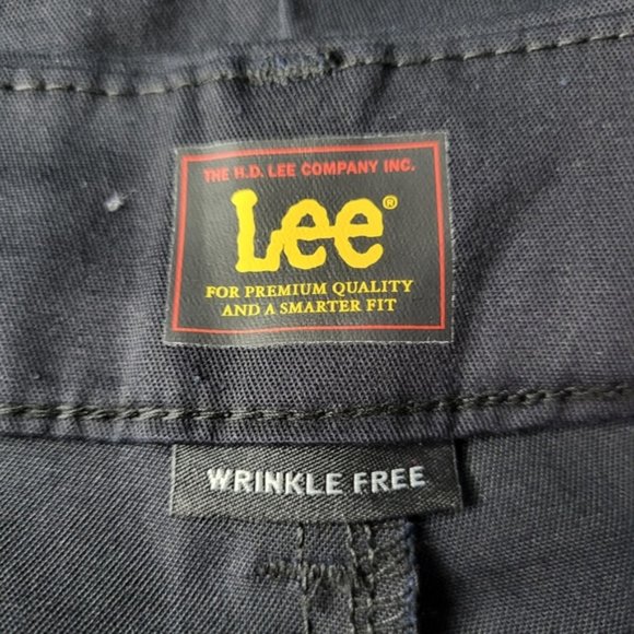 LEE Black  Regular Fit Straight Leg Mid Rise Pant Size 10 Short NWOT - Picture 6 of 9
